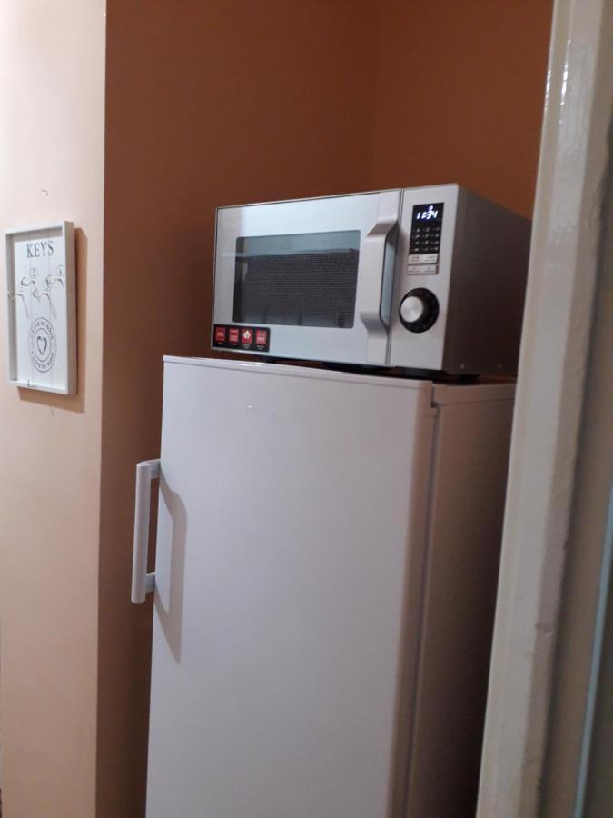 Cozy, Central 1-Bedroom Apartment In Timisoara, Romania Exteriör bild